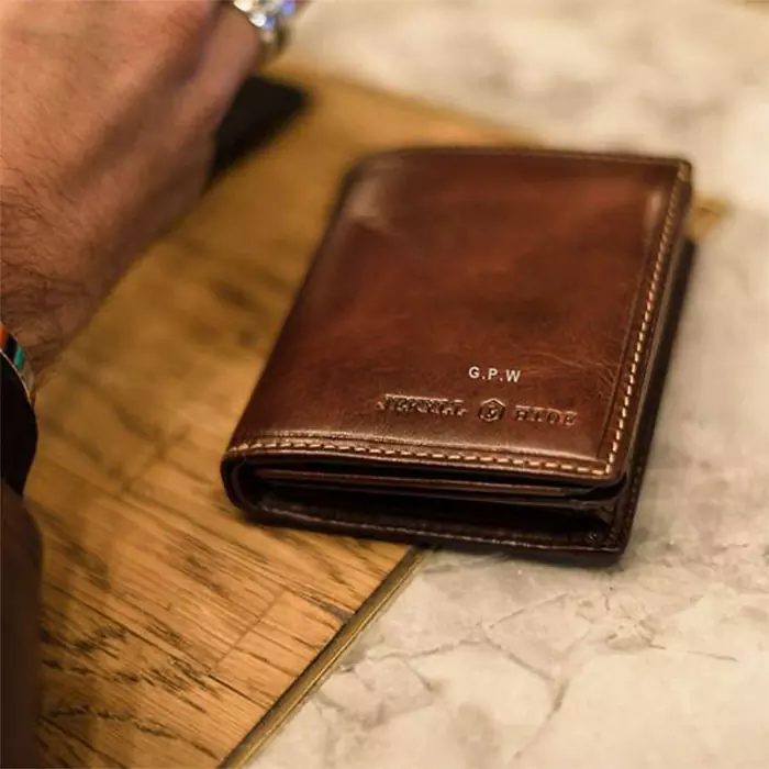 Jekyll-&-Hide-6742OXCO-Oxford-Large-Leather-Travel-and-Mobile-Wallet-–-Black1
