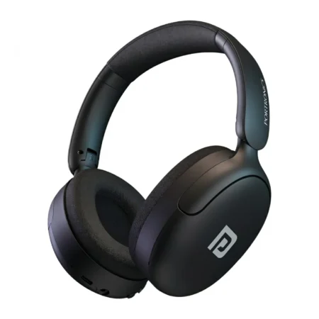 Black Portronics Muffs M5 over-ear wireless headphones with microphone, in-built USB-C and 3.5mm ports, and stylized 'P' logo, on a plain white background.